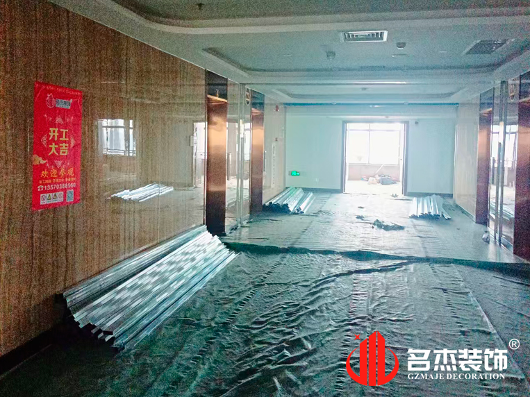 材料進(jìn)場(chǎng)